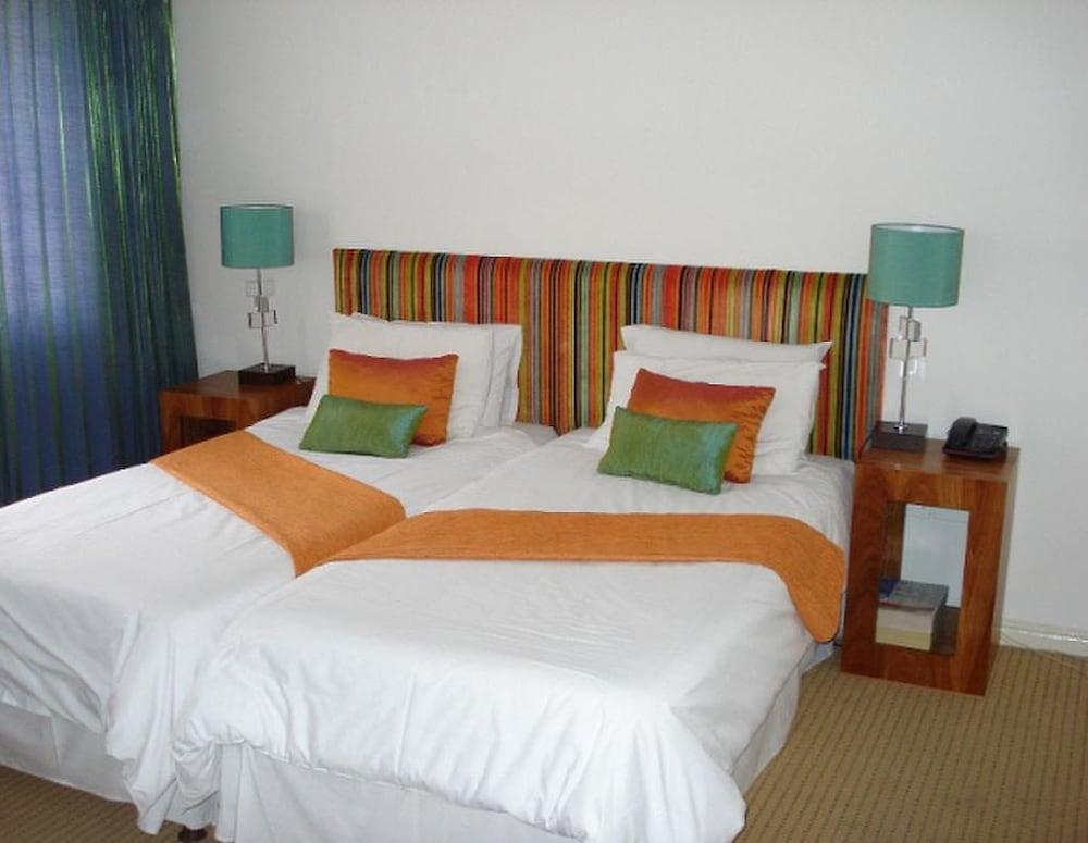 Lady Hamilton Hotel Cape Town Phòng bức ảnh